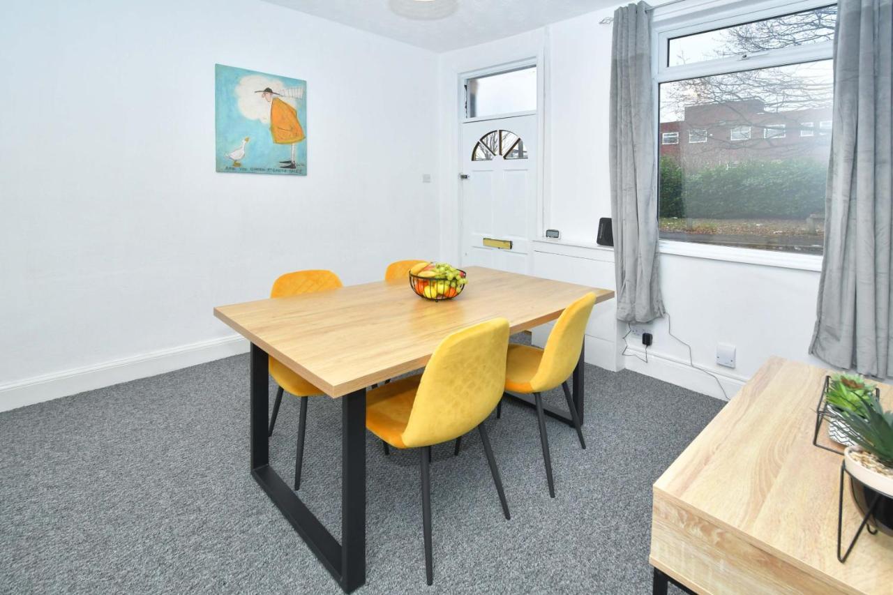 The Yellow Door By Avenew Management Serviced Apartment *