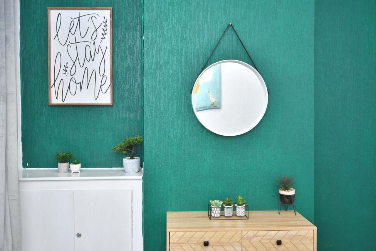 The Yellow Door By Avenew Management Serviced Apartment